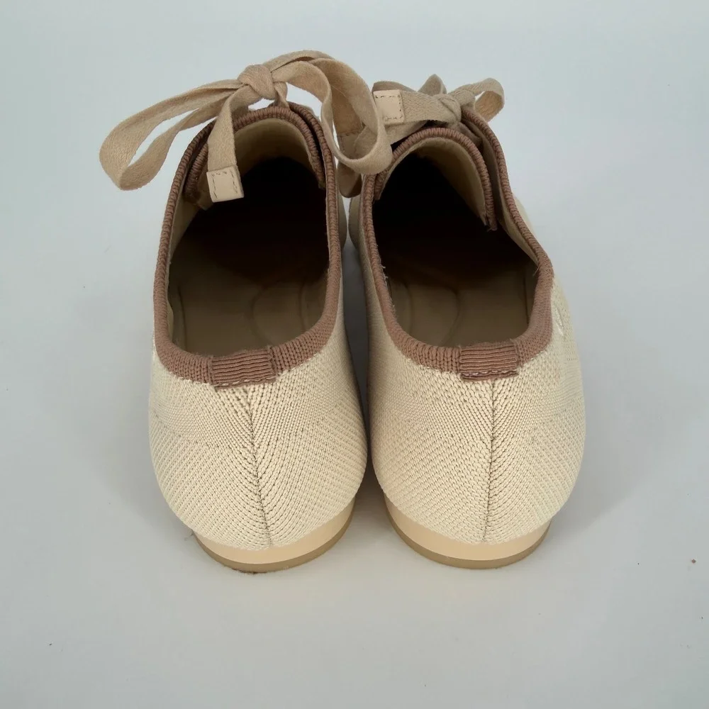 VIVAIA GRACE WOMEN'S CLASSIC LOAFERS HEELED OXFORDS IVORY BEIGE SIZE 39‎